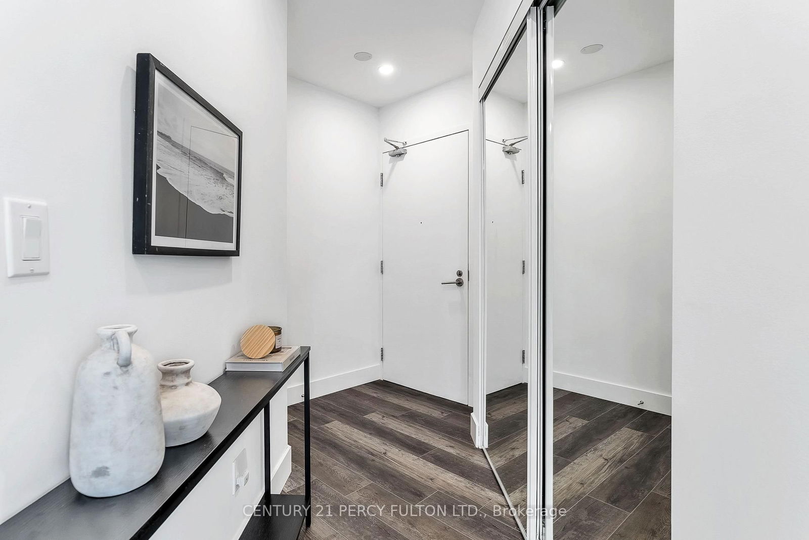 Condo for sale at 1663-209 Fort York Boulevard, Toronto, Niagara, M5V 4A1 - MLS: C12150517