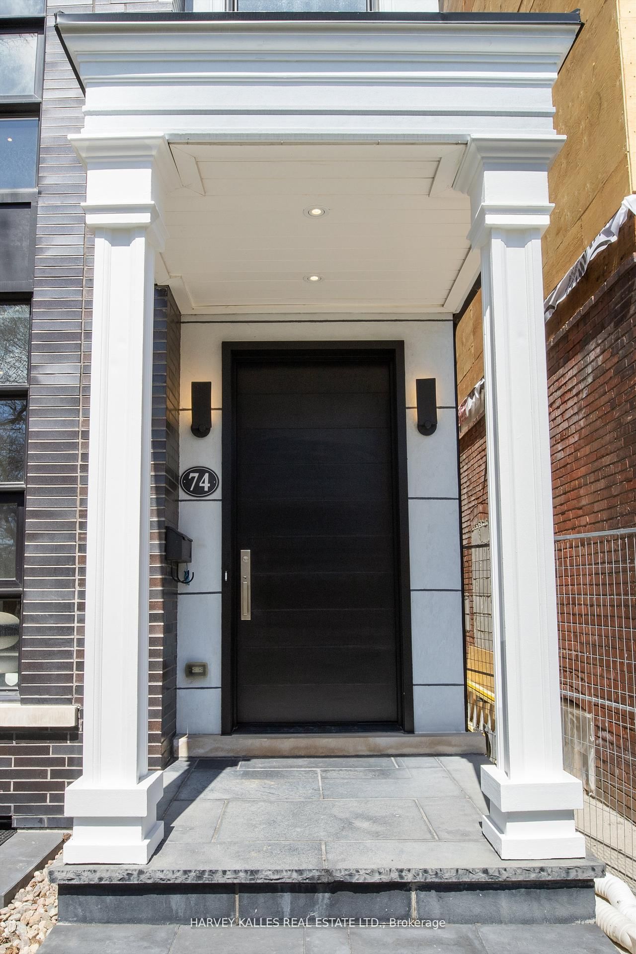 Detached House for sale at 74 Woburn Avenue, Toronto, Lawrence Park North, M5M 1K6 - MLS: C12150531