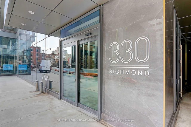 1502 - 330 Richmond Street