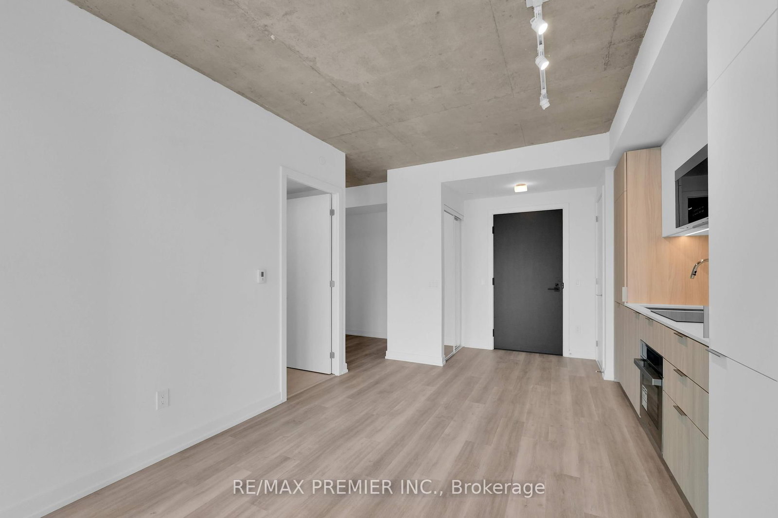 28 Eastern Avenue, Unit LPH11 - Photo 19