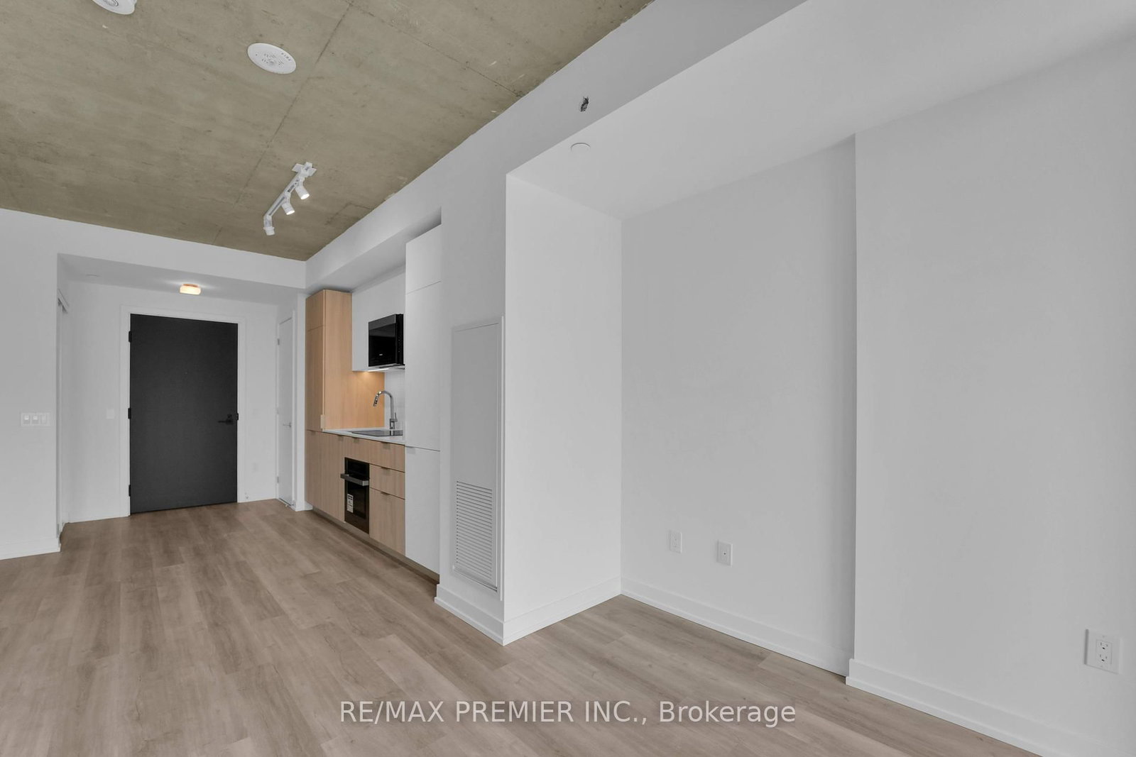 28 Eastern Avenue, Unit LPH11 - Photo 20