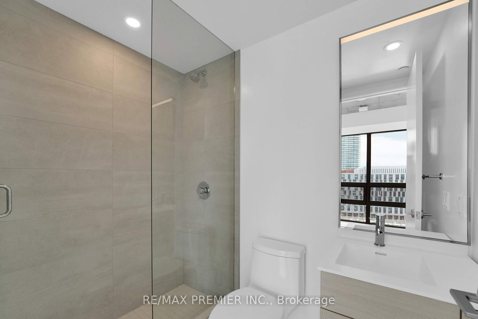 28 Eastern Avenue, Unit LPH11 - Photo 23