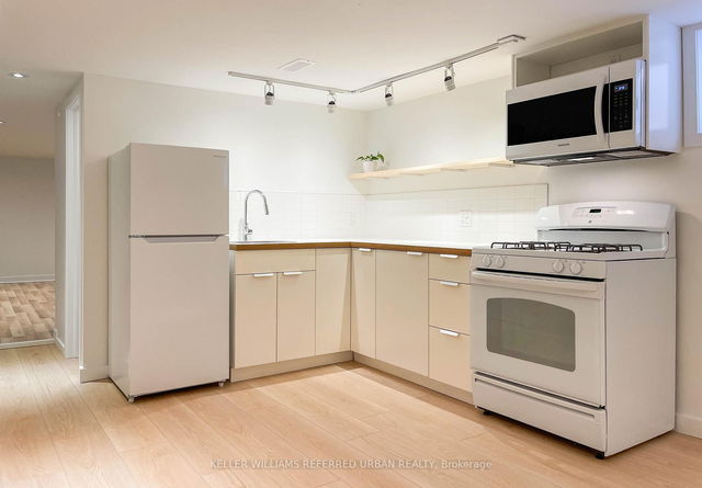 Bsmt - 190 St. Clarens Avenue