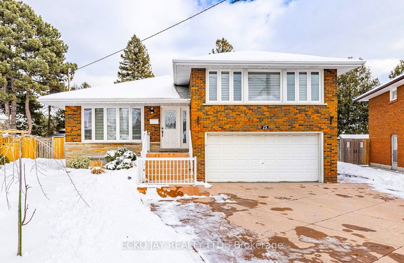 home for sale on 15 Comet Court