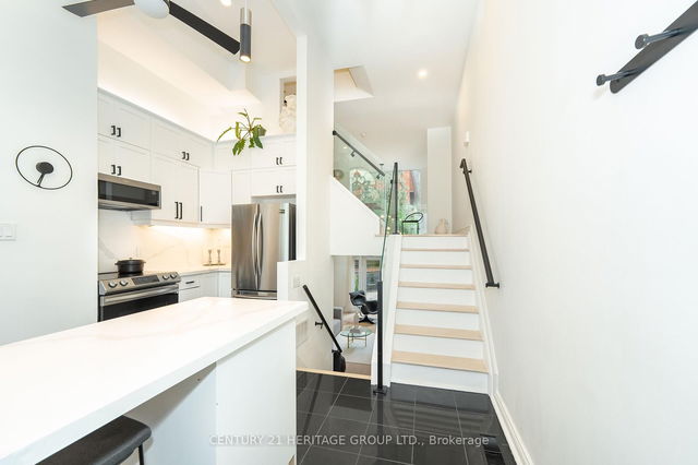 5 - 280 Sherbourne Street