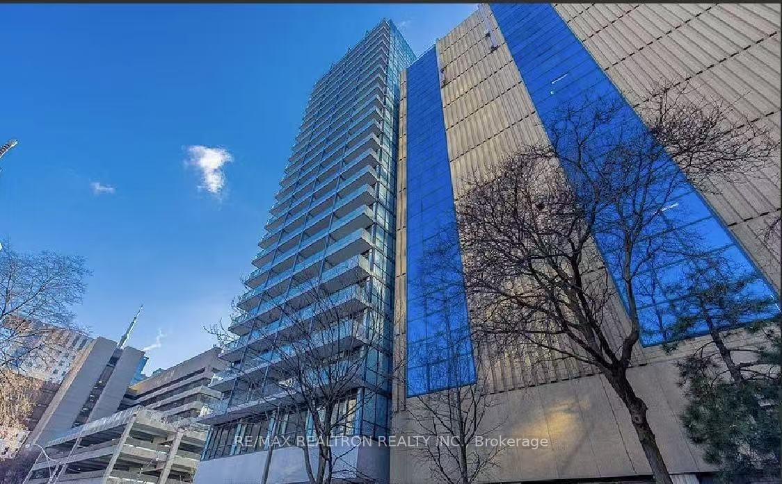 Condo for lease at 704-210 Simcoe Street, Toronto, University, M5T 1T4 - MLS: C12151253