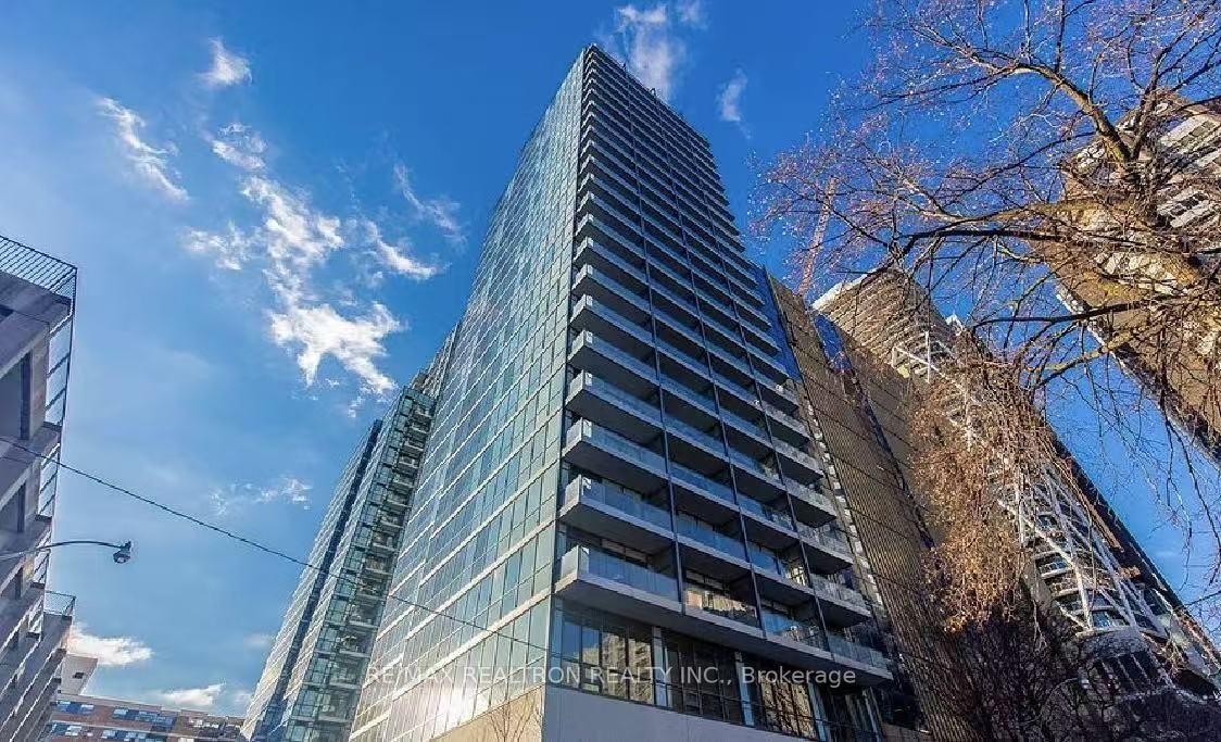 Condo for sale at 704-210 Simcoe Street, Toronto, University, M5T 1T4 - MLS: C12151258