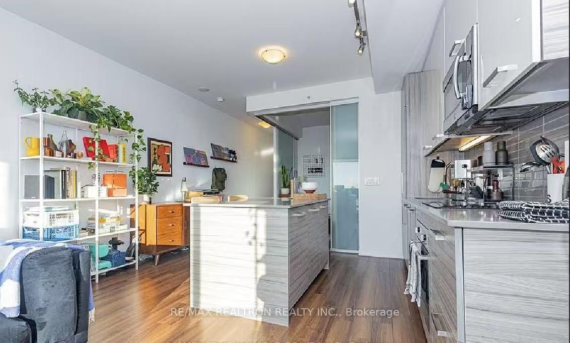 Condo for sale at 704-210 Simcoe Street, Toronto, Kensington-Chinatown, M5T 1T4 - MLS: C12151258