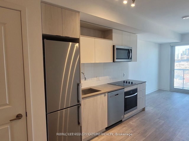 2103 - 100 Dalhousie Street