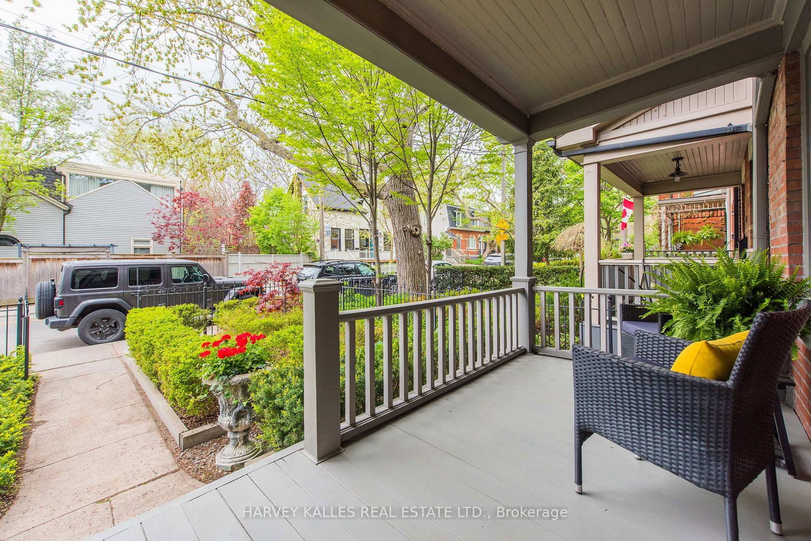 Semi-Detached House for sale at 429 Sumach Street, Toronto, Cabbagetown-South St. James Town, M4X 1V6 - MLS: C12151439