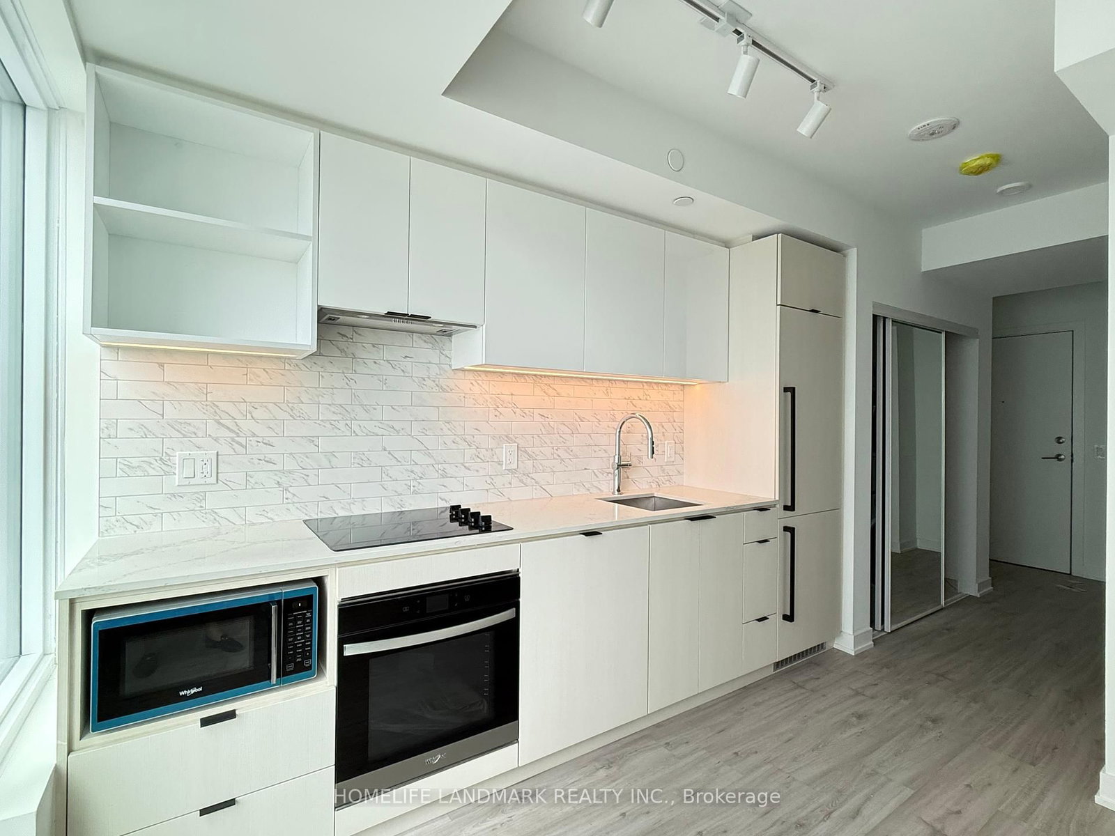 252 Church Street, Unit 3207 - Photo 5