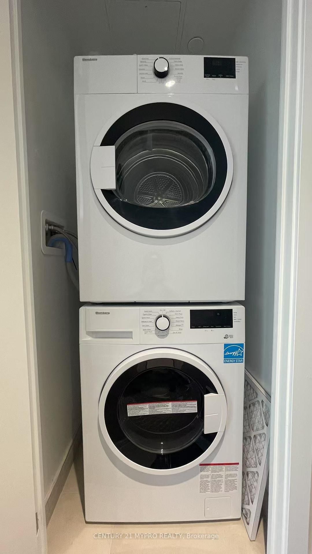 8 Wellesley Street W, Unit 2805 - Photo 16