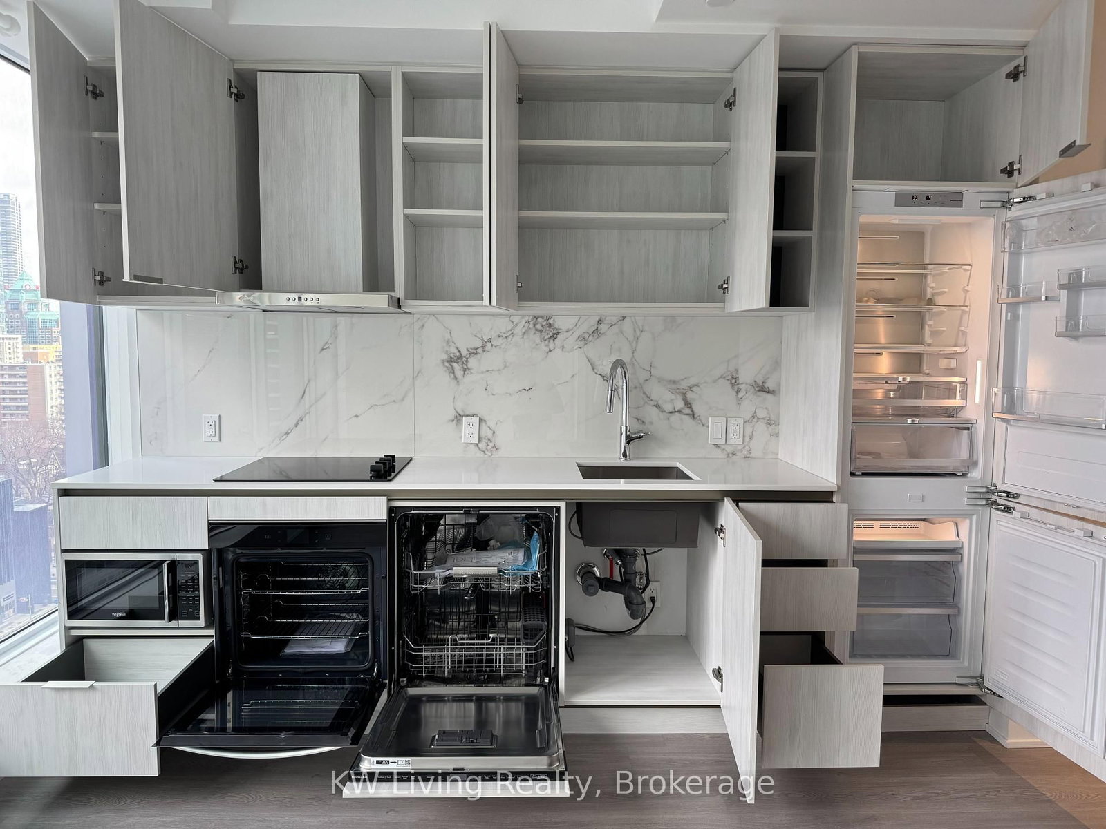 8 Wellesley Street W, Unit 1605 - Photo 9