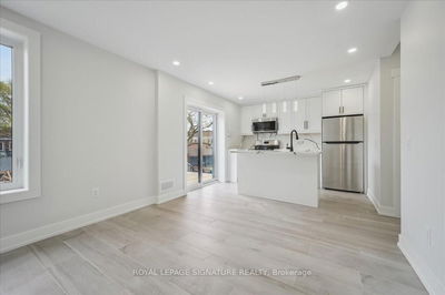 Unit Upper — 647 Shaw St, Toronto - Palmerston-Little Italy image-0-1