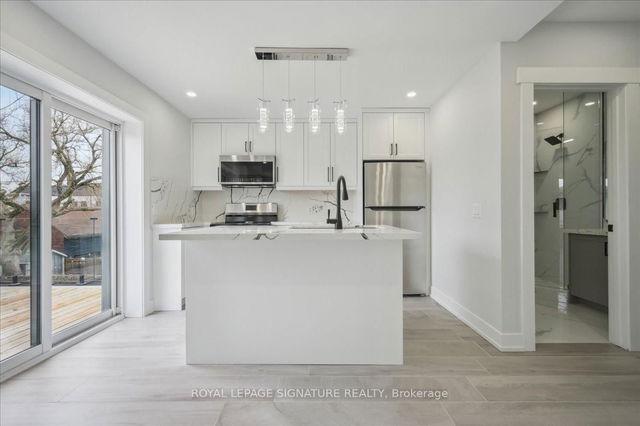 Upper - 647 Shaw Street