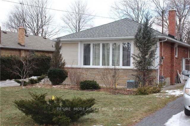 759 Sheppard Avenue W