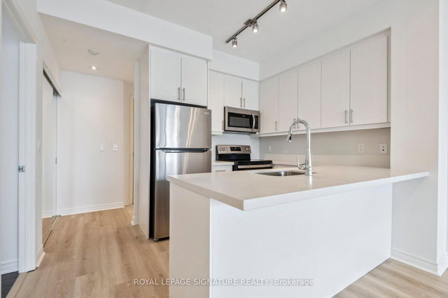 233 - 2885 Bayview Avenue