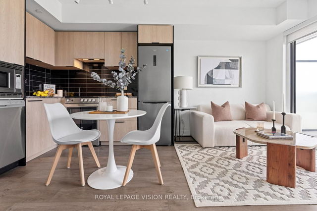 4508 - 501 Yonge Street
