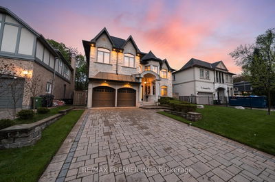 117 Upper Canada Dr, Toronto - St. Andrew-Windfields image-0-2
