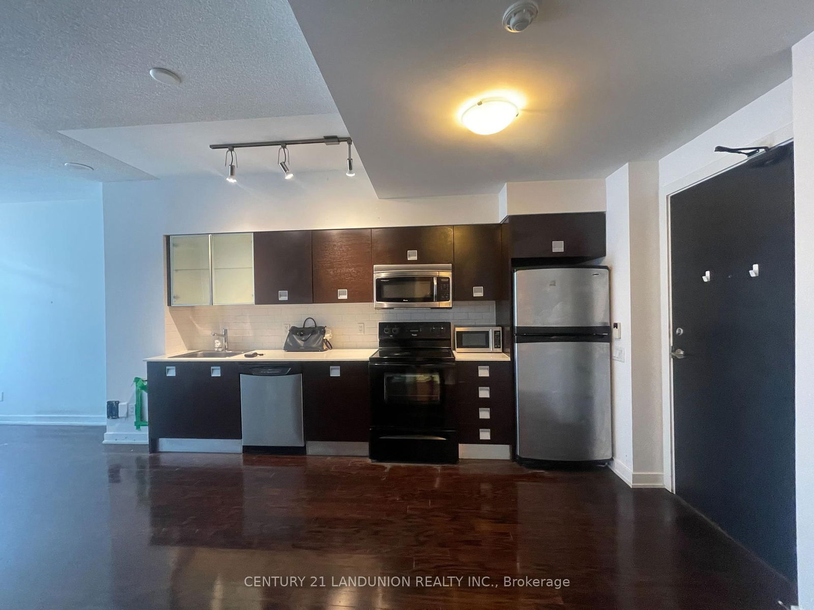 Condo for sale at 601-33 Charles Street, Toronto, Church-Yonge Corridor, M4Y 1R9 - MLS: C12152724