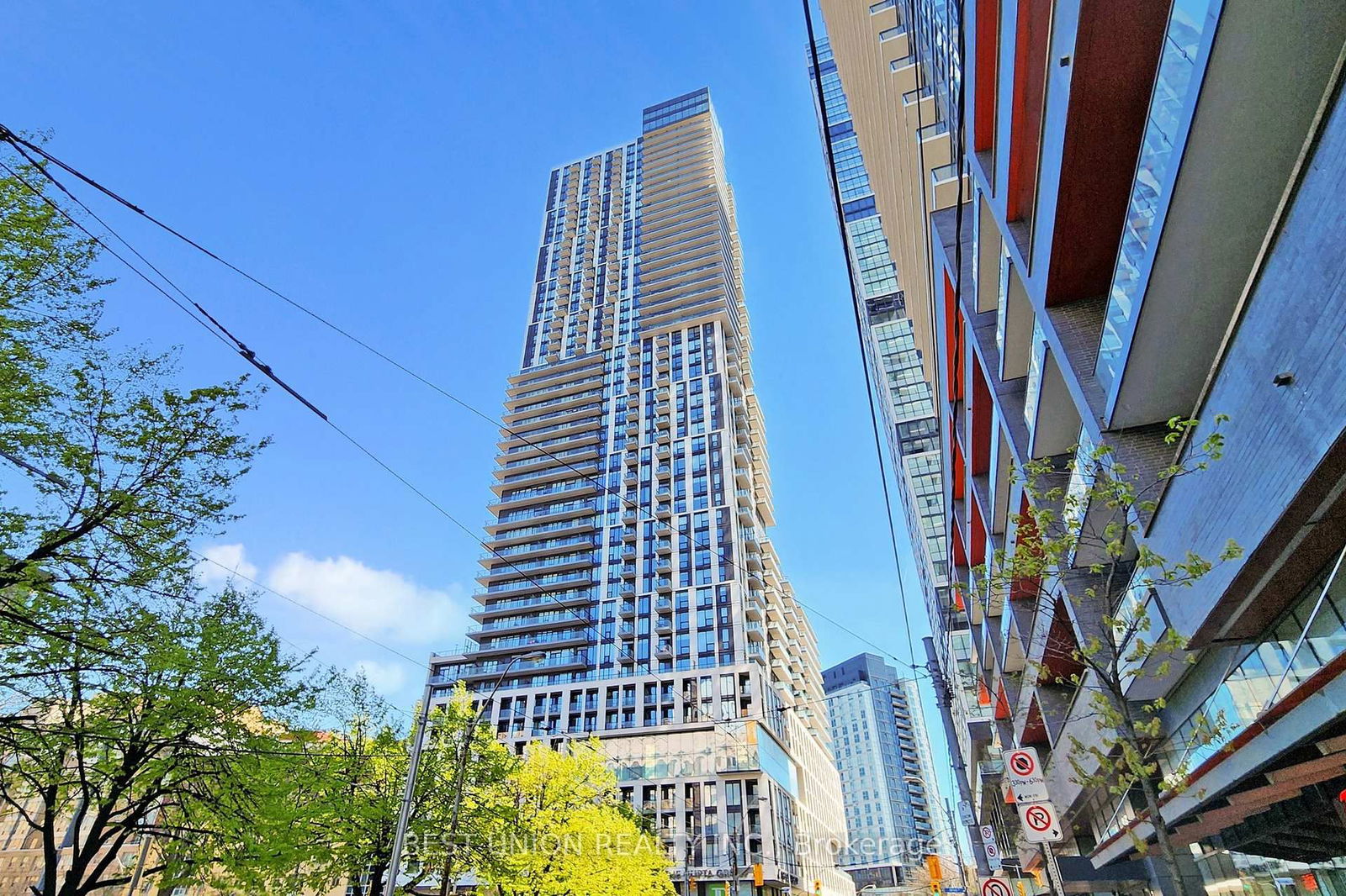 Condo for sale at 1131-251 Jarvis Street, Toronto, Moss Park, M5B 0C3 - MLS: C12152798