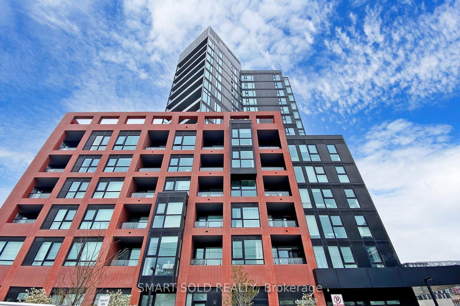Condo for sale at 628-8 Tippett Road, Toronto, Clanton Park, M3H 0E7 - MLS: C12152825