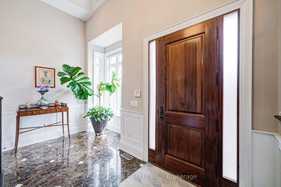 22 Leona Dr, Toronto - Willowdale East image-0-3