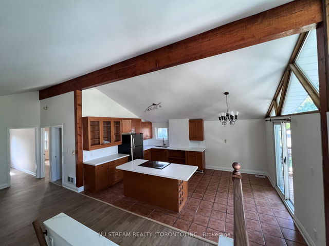 Upper - 42 Glenavy Avenue