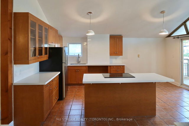 Upper - 42 Glenavy Avenue