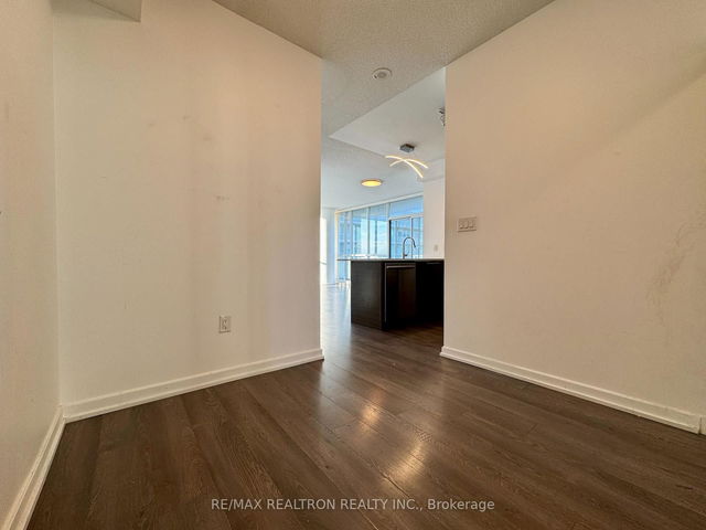 1806 - 66 Forest Manor Road