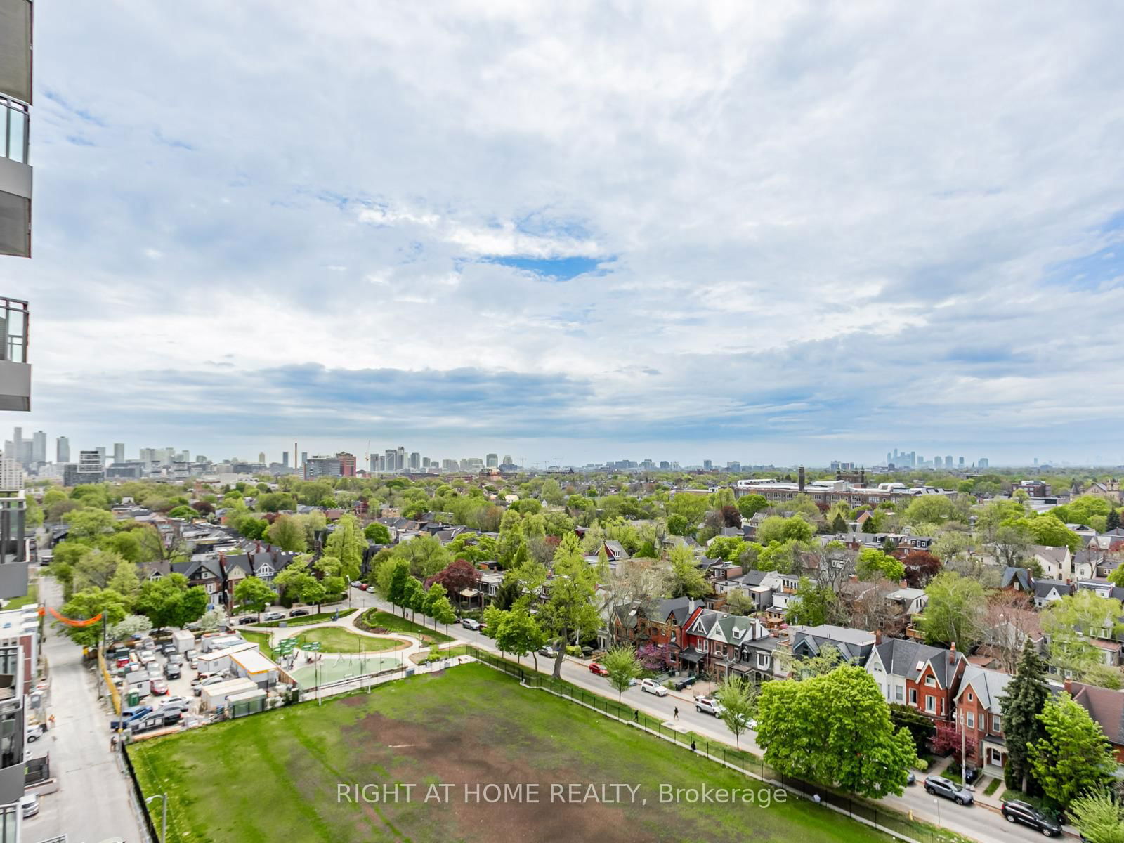 Condo for sale at 1205-736 Spadina Avenue, Toronto, University, M5S 2J6 - MLS: C12153015