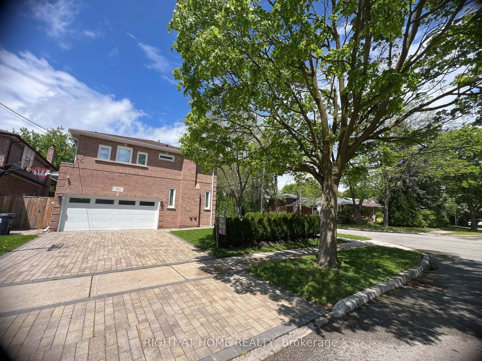 Detached House for sale at 152 Holmes Avenue, Toronto, Willowdale East, M2N 4M6 - MLS: C12153026