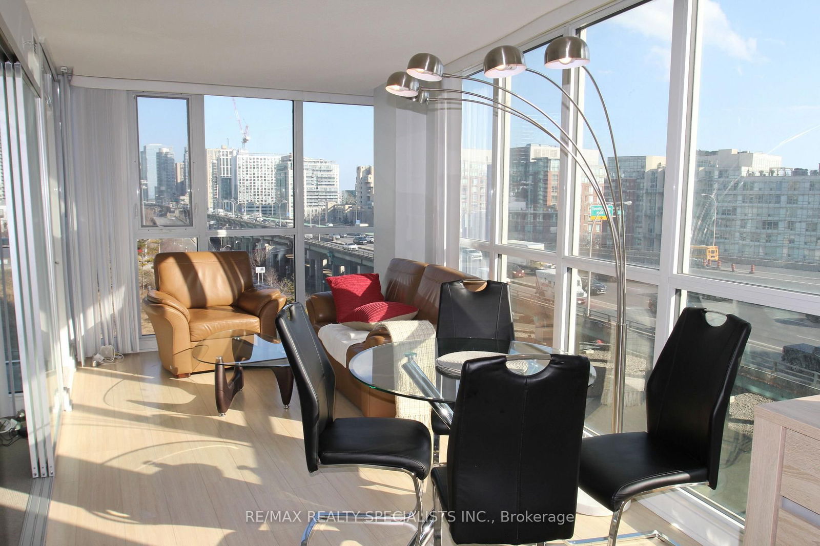 Condo for sale at 707-75 Queens Wharf Road, Toronto, Waterfront Communities C1, M5V 0J8 - MLS: C12153209