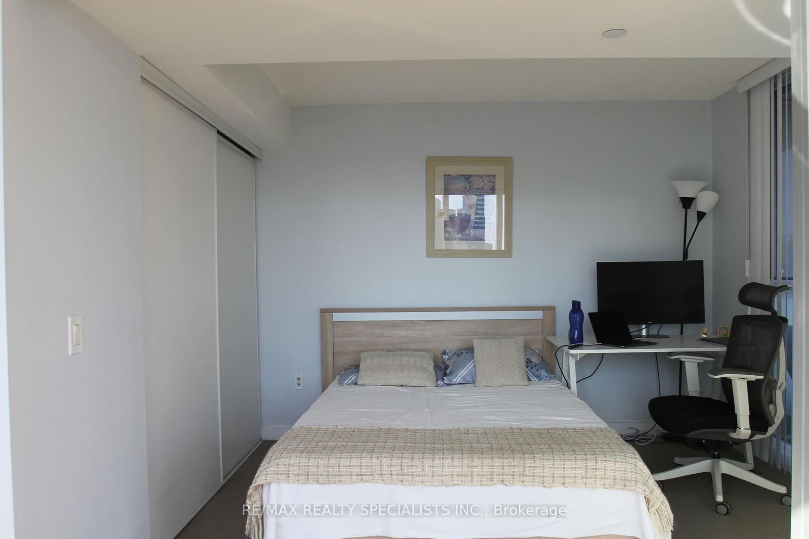 Condo for sale at 707-75 Queens Wharf Road, Toronto, Waterfront Communities C1, M5V 0J8 - MLS: C12153209