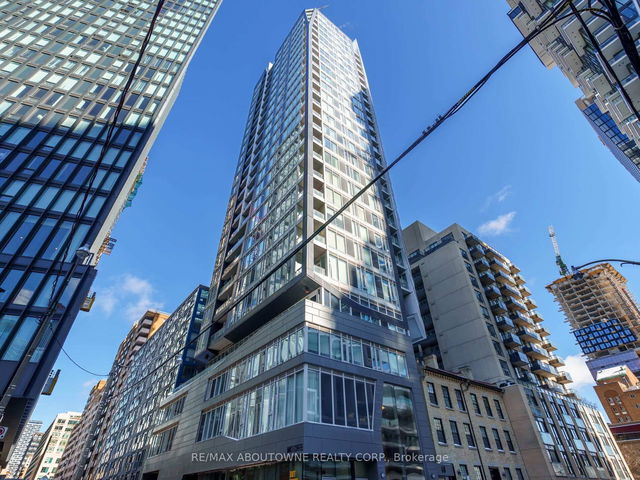 1005 - 68 Shuter Street