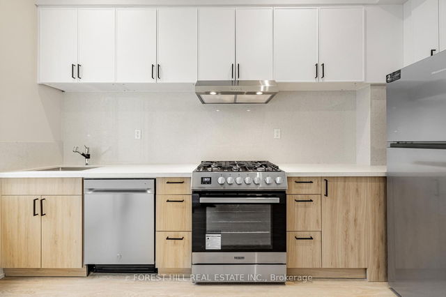 Main #2 - 124 Kenwood Avenue