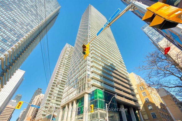 303 - 38 Grenville Street