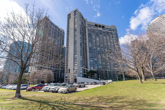 2808 - 33 Harbour Square