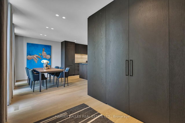 60 Follis Avenue