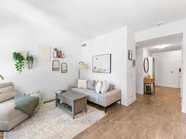 334 - 543 Richmond Street
