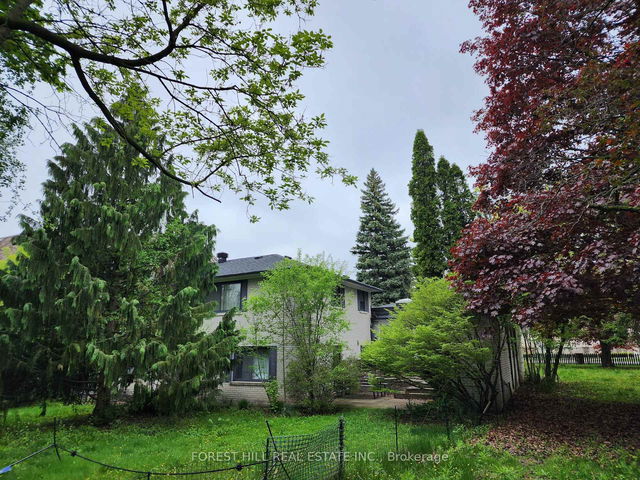 93 York Road
