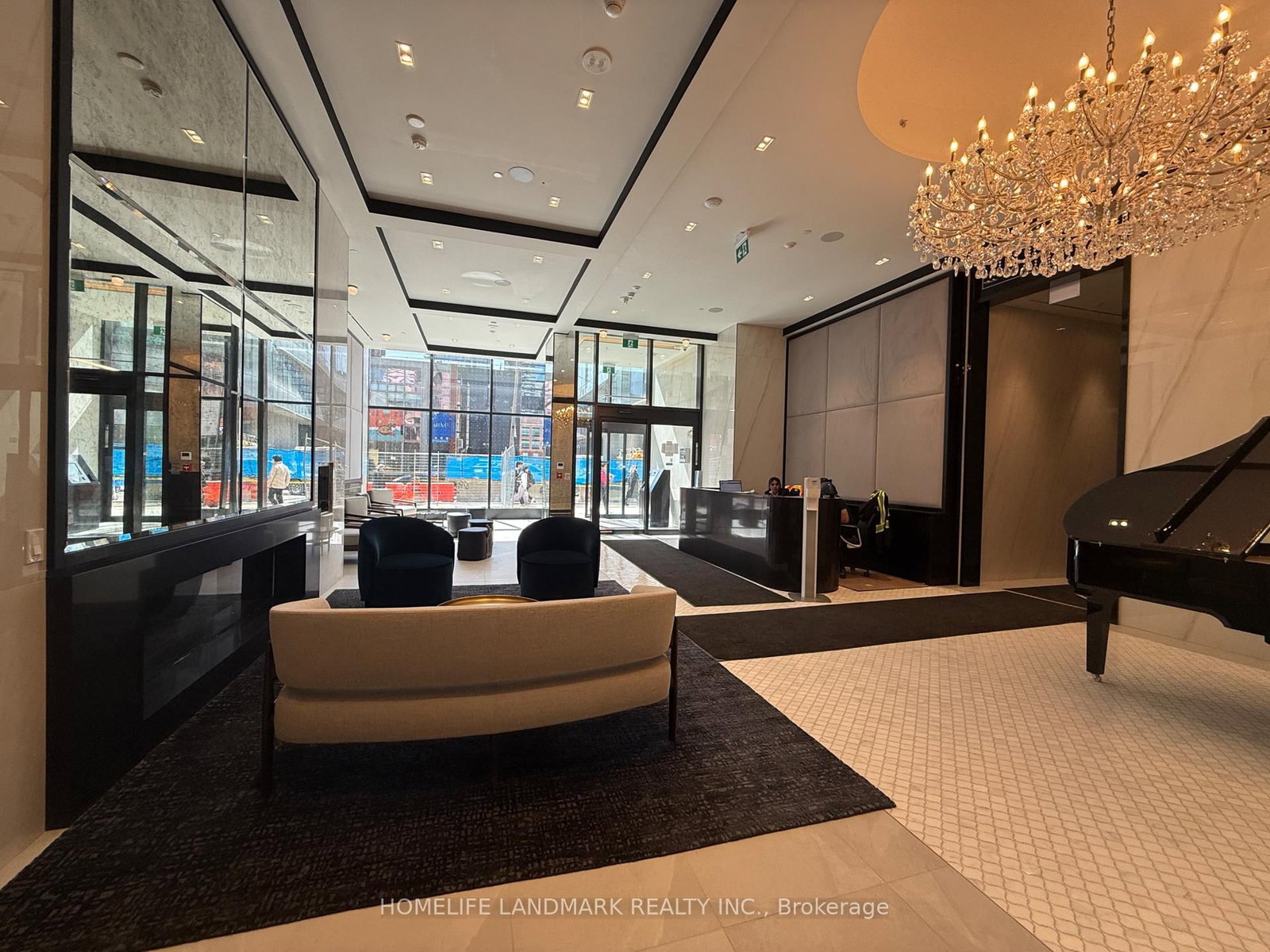 8 Wellesley Street W, Unit 4208 - Photo 17