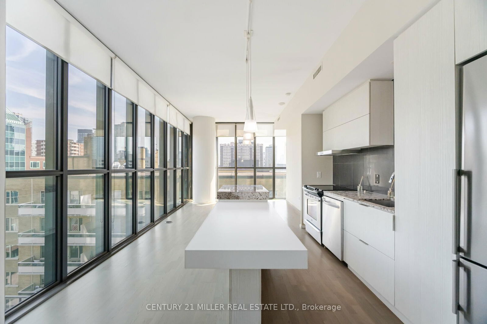 Condo for sale at 1001-101 Charles Street, Toronto, Church-Yonge Corridor, M4Y 0A9 - MLS: C12154837