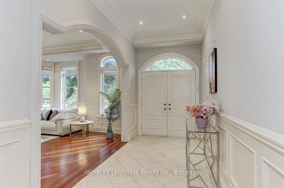 34 Moccasin Tr, Toronto - Banbury-Don Mills image-0-1