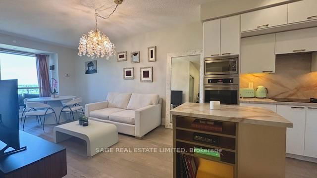 1125 - 120 Harrison Garden Boulevard
