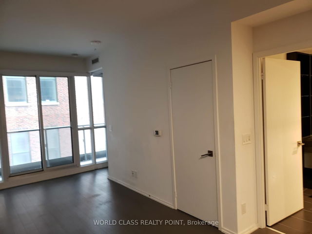 1110 - 70 Temperance Street