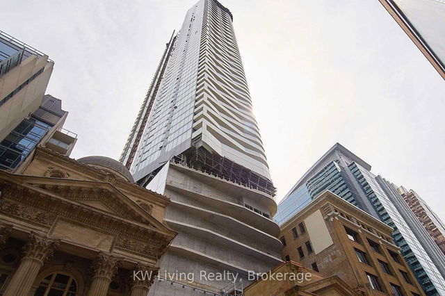 3813 - 197 Yonge Street