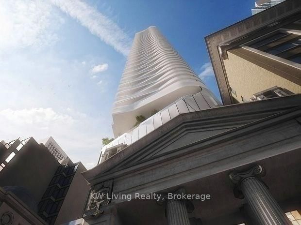 3813 - 197 Yonge Street