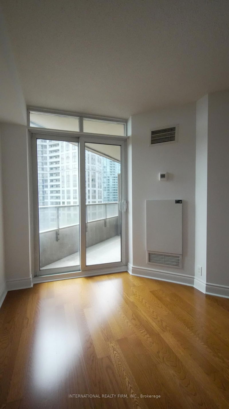 Room1