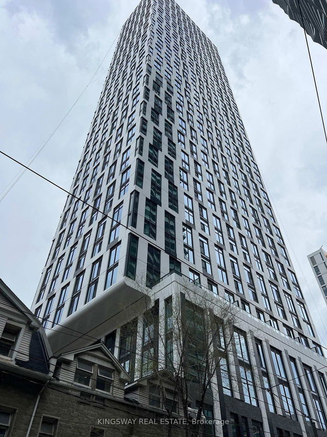 1603 - 252 Church Street